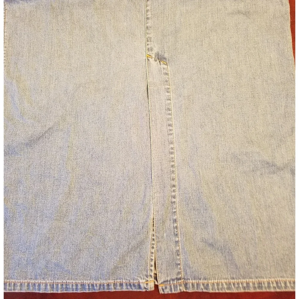 Eddie Bauer Denim  Skirt Size 10  Long Maxi Modest Blue Back Slit‎